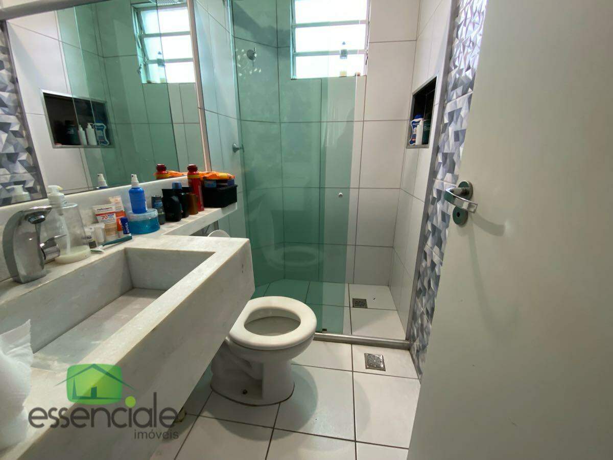 Apartamento com 45 m² e 2 quartos no bairro Santa Maria à venda por R$249.000