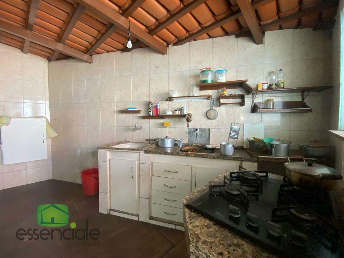 Casa de 300 m² e 3 quartos no bairro Central Parque à venda por R$ 500.000