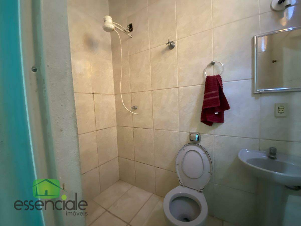 Casa de 300 m² e 3 quartos no bairro Central Parque à venda por R$ 500.000