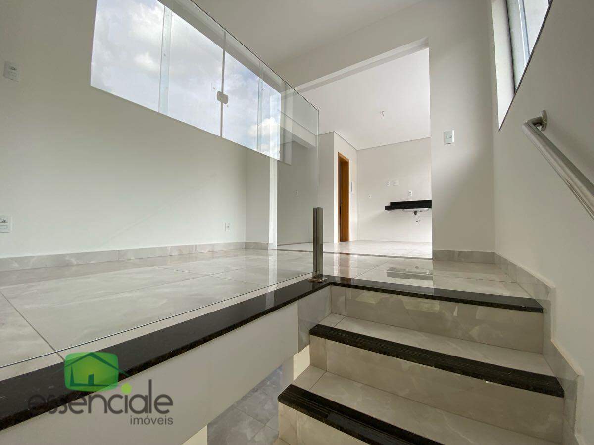 Cobertura de 150 m² e 3 quartos no bairro Amazonas à venda por R$ 950.000