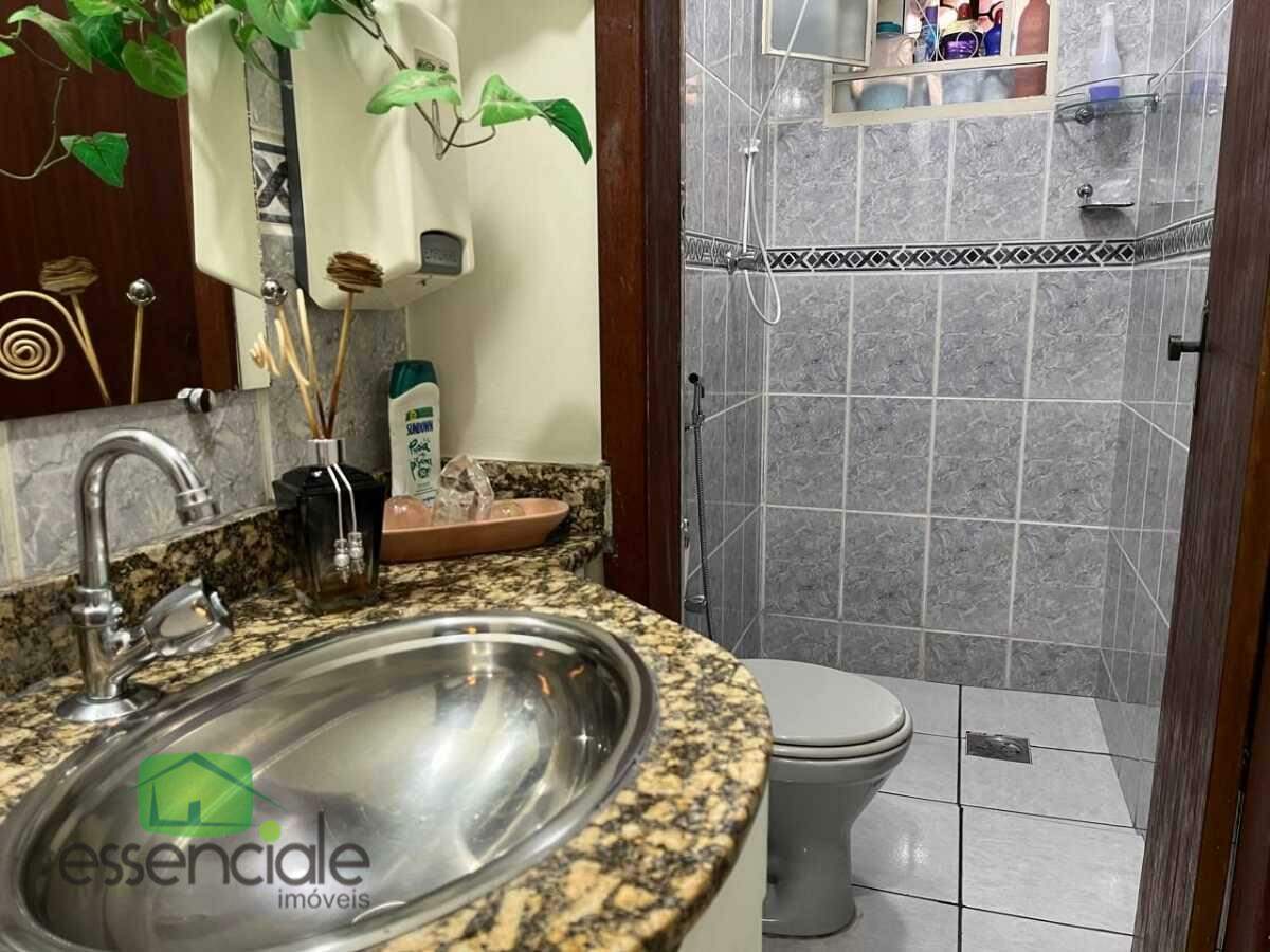 Casa de Condomínio de 82m² e 3 quartos no bairro Fonte Grande à venda por R$ 550.000
