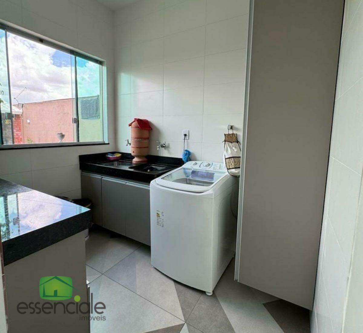 Casa com 450 m² e 3 quartos no bairro São Gonçalo à venda por R$ 1.890.000 aceita permuta