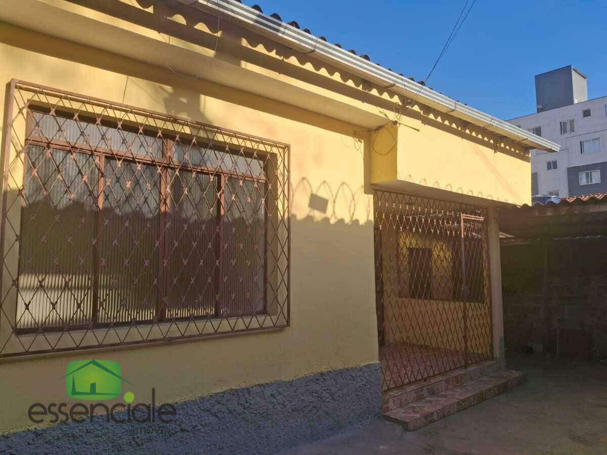 Lote de 360 m² no bairro Novo Riacho à venda por R$ 560.000