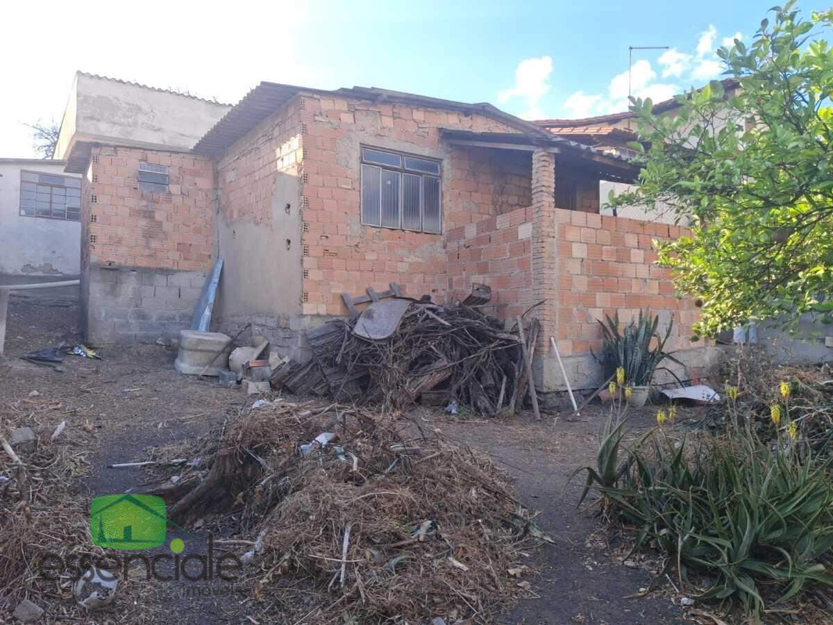 Lote de 360 m² no bairro Novo Riacho à venda por R$ 560.000