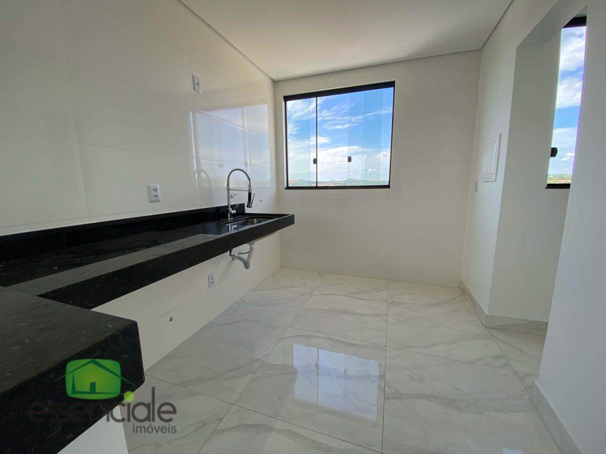 Cobertura com 165 m² e 3 quartos no bairro Europa à venda por: R$ 800.000 aceita financiamento