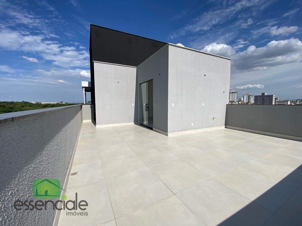 Cobertura com 165 m² e 3 quartos no bairro Europa à venda por: R$ 800.000 aceita financiamento