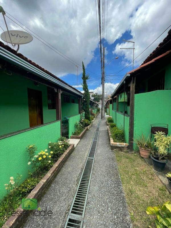 Casa Geminada em condomínio, Bairro Santa Maria, R$330.000,00