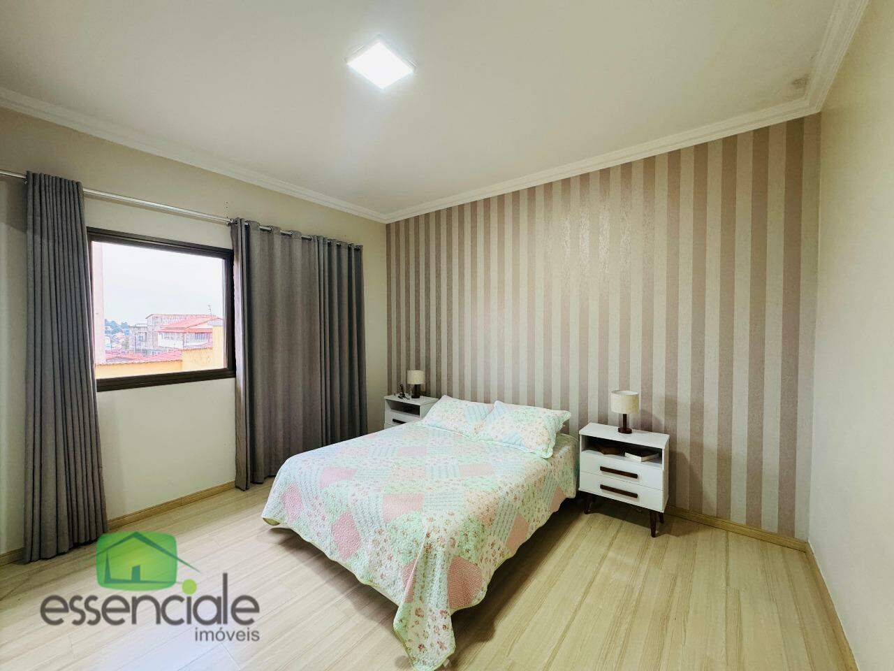 Casa de 360 m² e 3 quartos no bairro Novo Riacho à venda por R$ 795.000