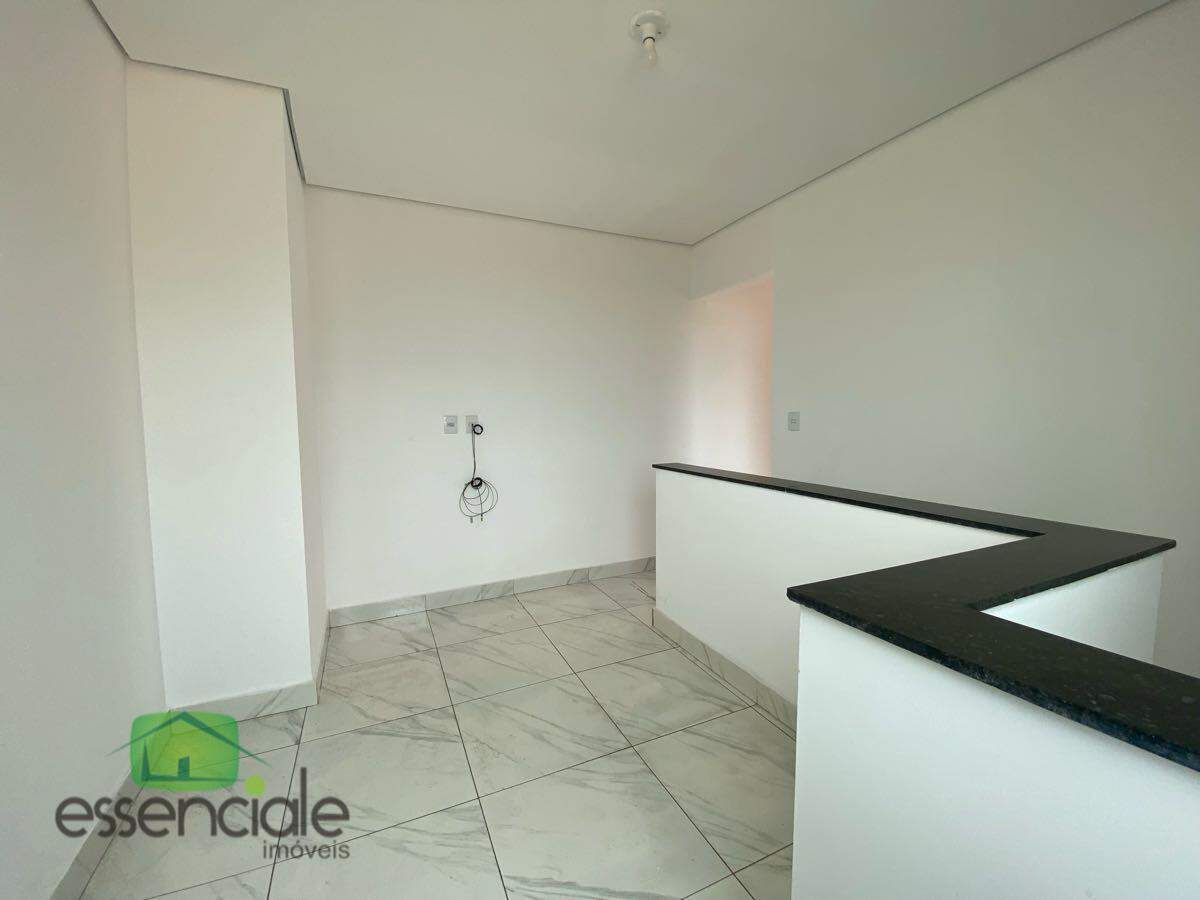Cobertura com 174 m² e 4 quartos no bairro Eldorado à venda por R$ 800.000