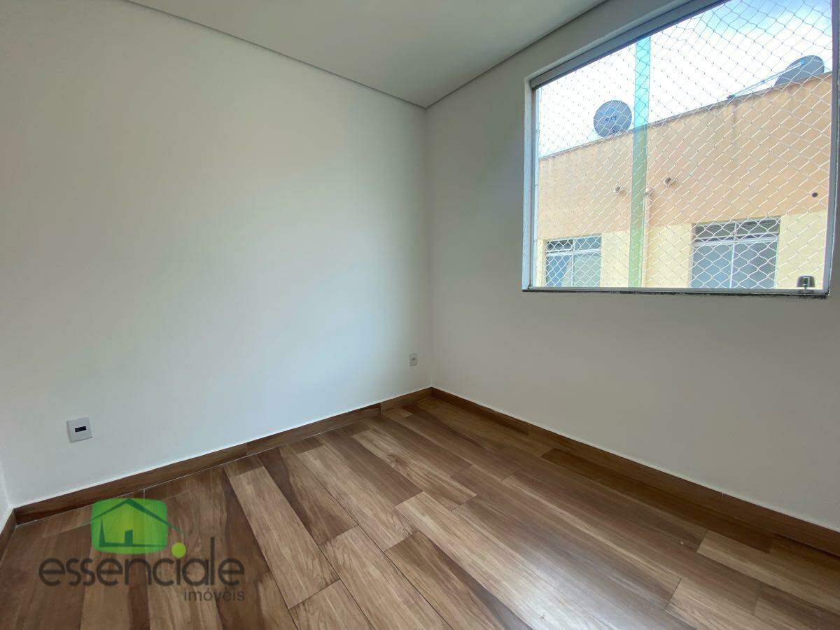 Cobertura com 174 m² e 4 quartos no bairro Eldorado à venda por R$ 800.000