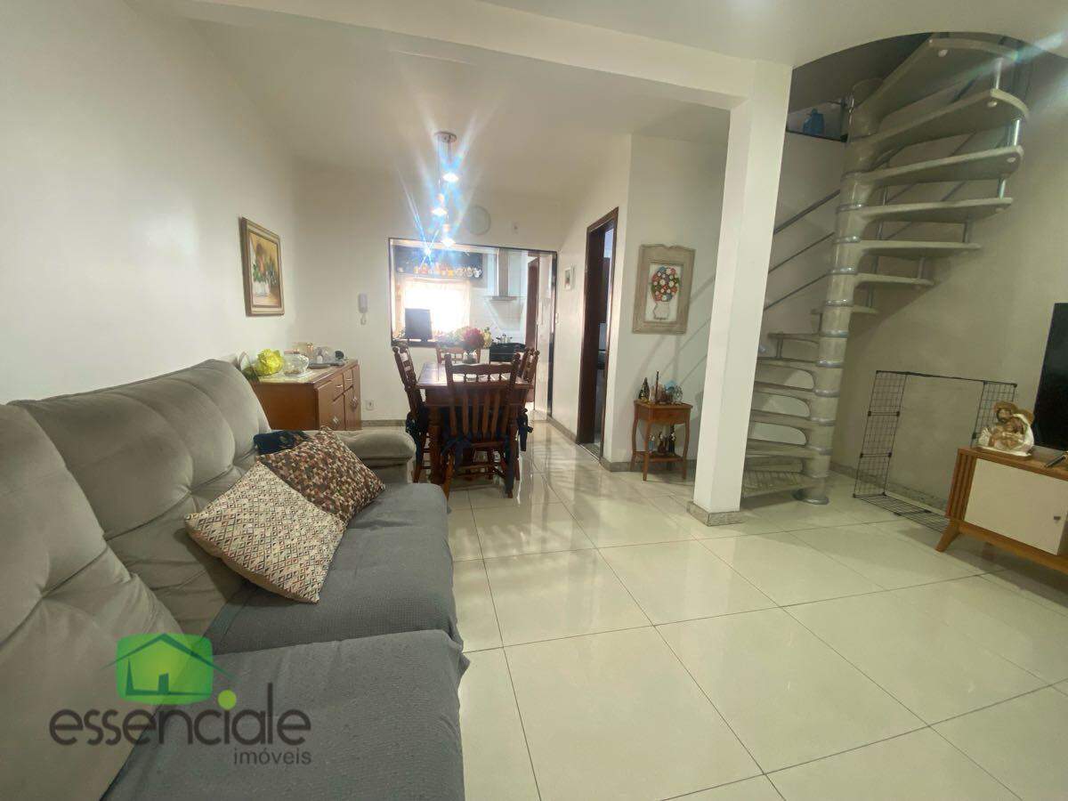 Casa Geminada de 90 m² e 3 quartos no bairro Amazonas à venda por R$ 425.000