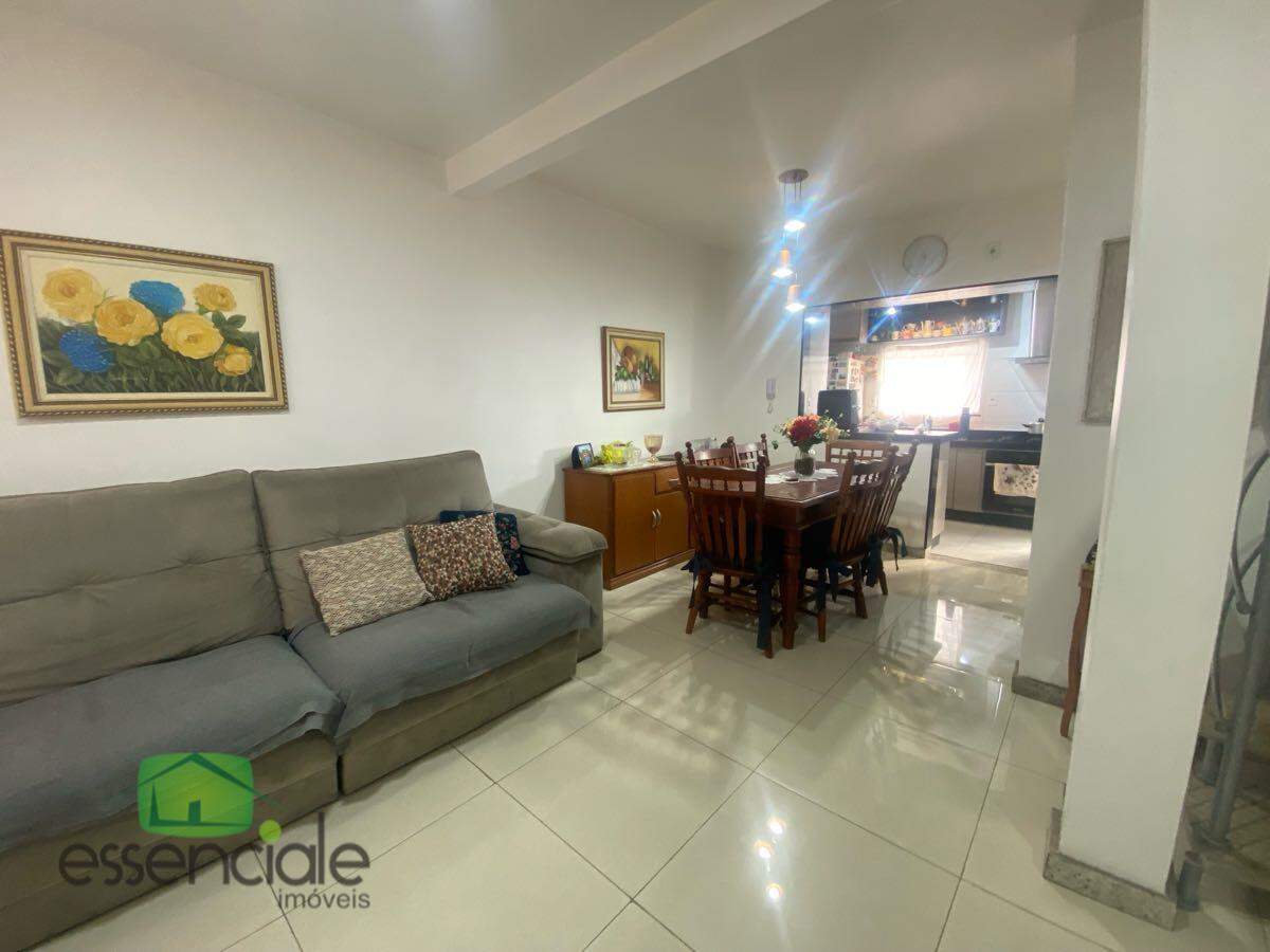 Casa Geminada de 90 m² e 3 quartos no bairro Amazonas à venda por R$ 425.000