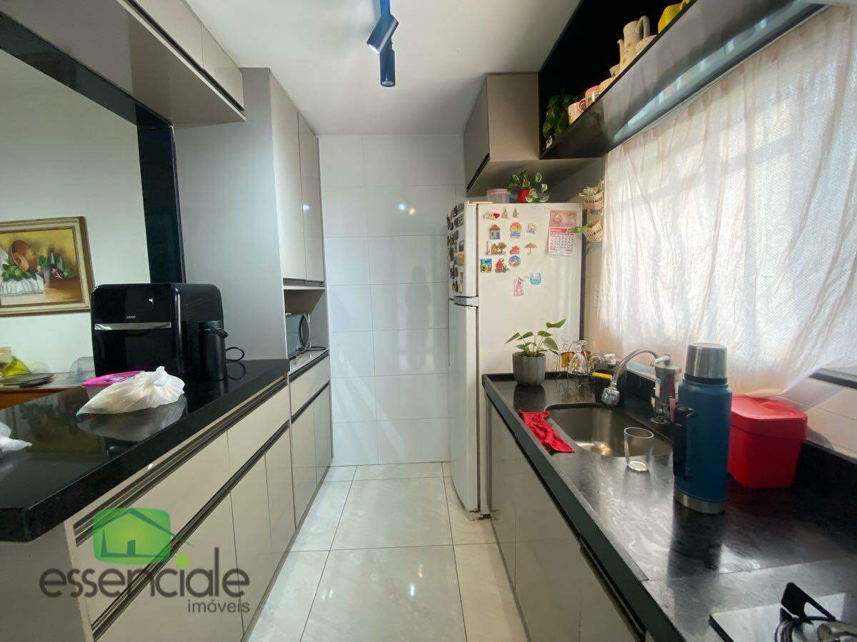 Casa Geminada de 90 m² e 3 quartos no bairro Amazonas à venda por R$ 425.000