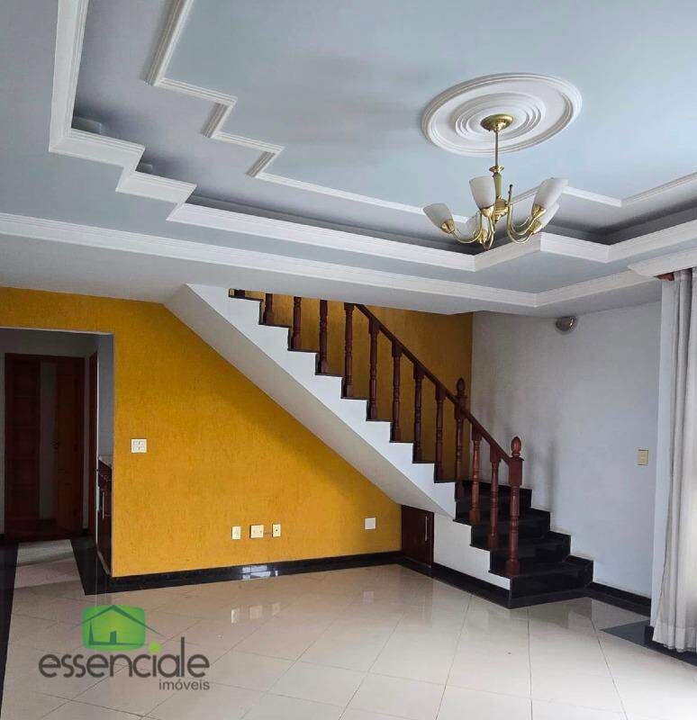 Cobertura com 100 m² e 4 quartos no bairro Gloria à venda por R$ 850.000 aceita financiamento