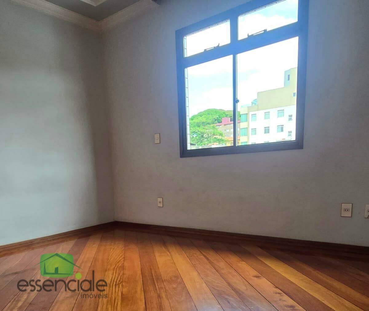 Cobertura com 100 m² e 4 quartos no bairro Gloria à venda por R$ 850.000 aceita financiamento