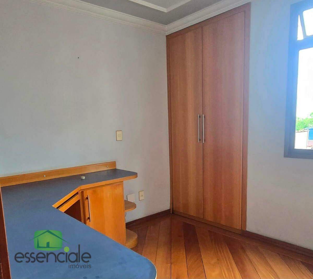Cobertura com 100 m² e 4 quartos no bairro Gloria à venda por R$ 850.000 aceita financiamento