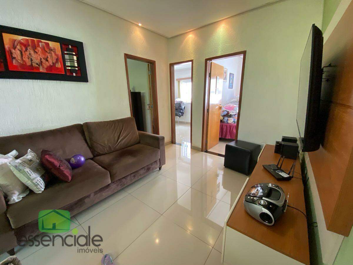 Casa de 360m² e 3 quartos no bairro Novo Riacho à venda por R$ 520.000