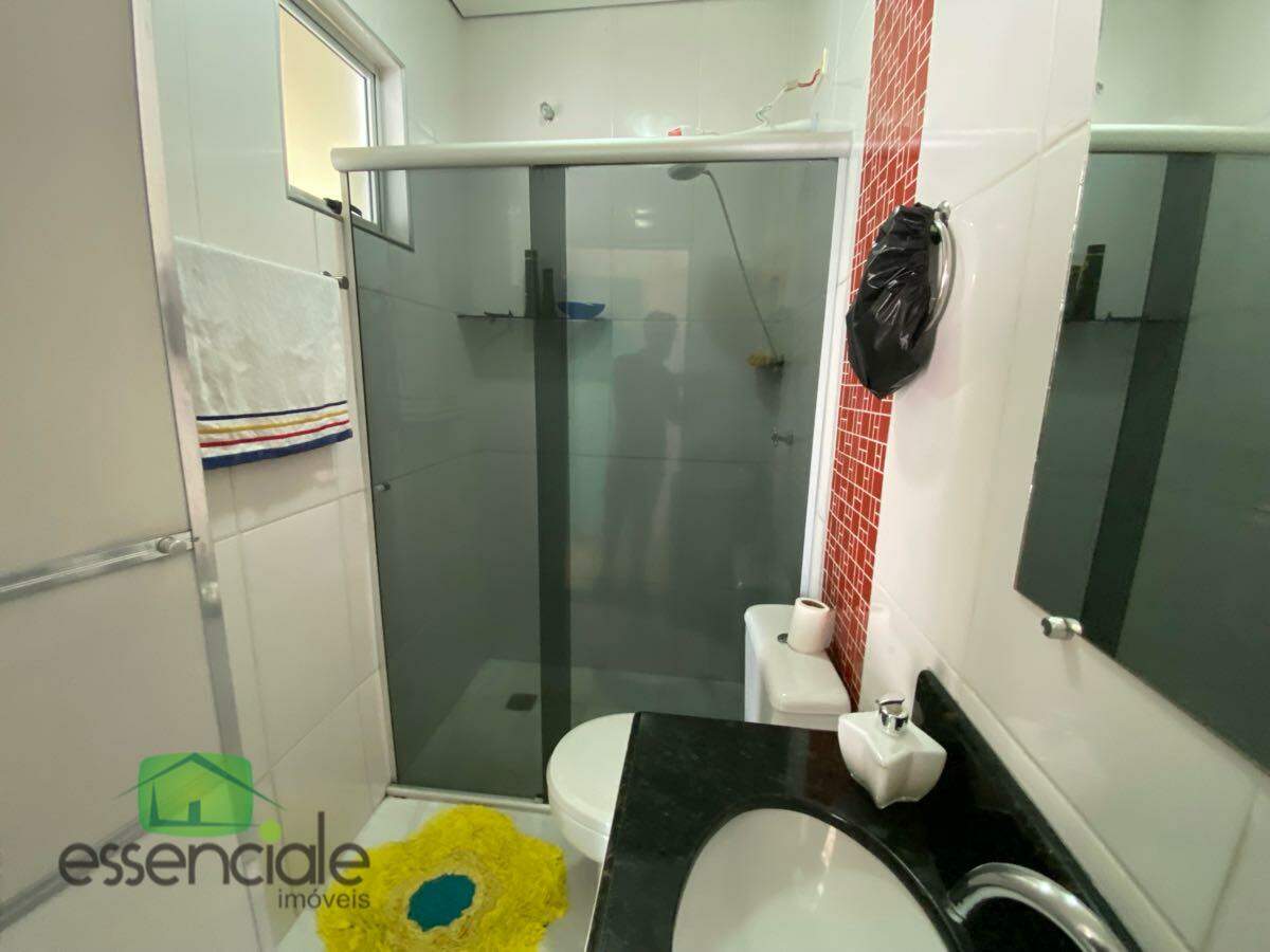 Casa de 360m² e 3 quartos no bairro Novo Riacho à venda por R$ 520.000