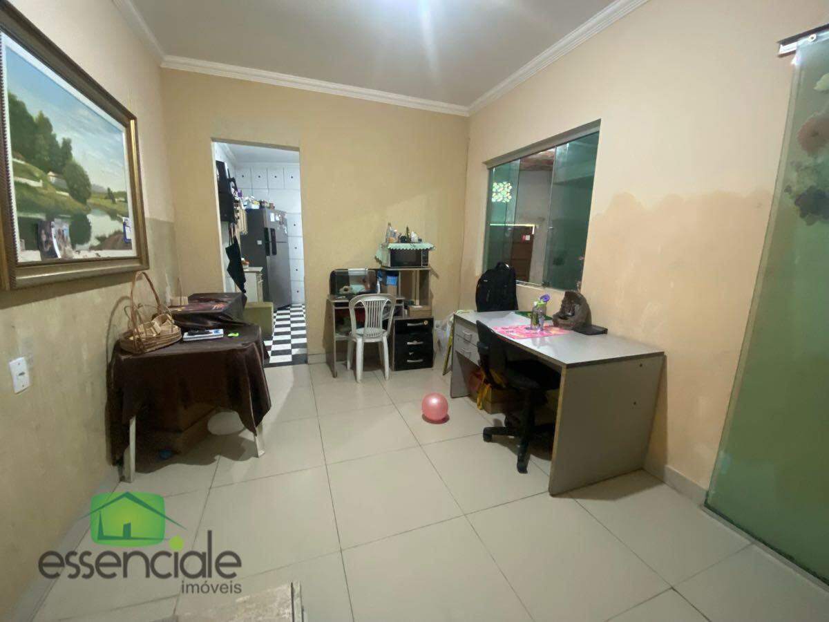 Casa de 120 m² e 2 quartos no bairro Alvorada à venda por R$ 480.000