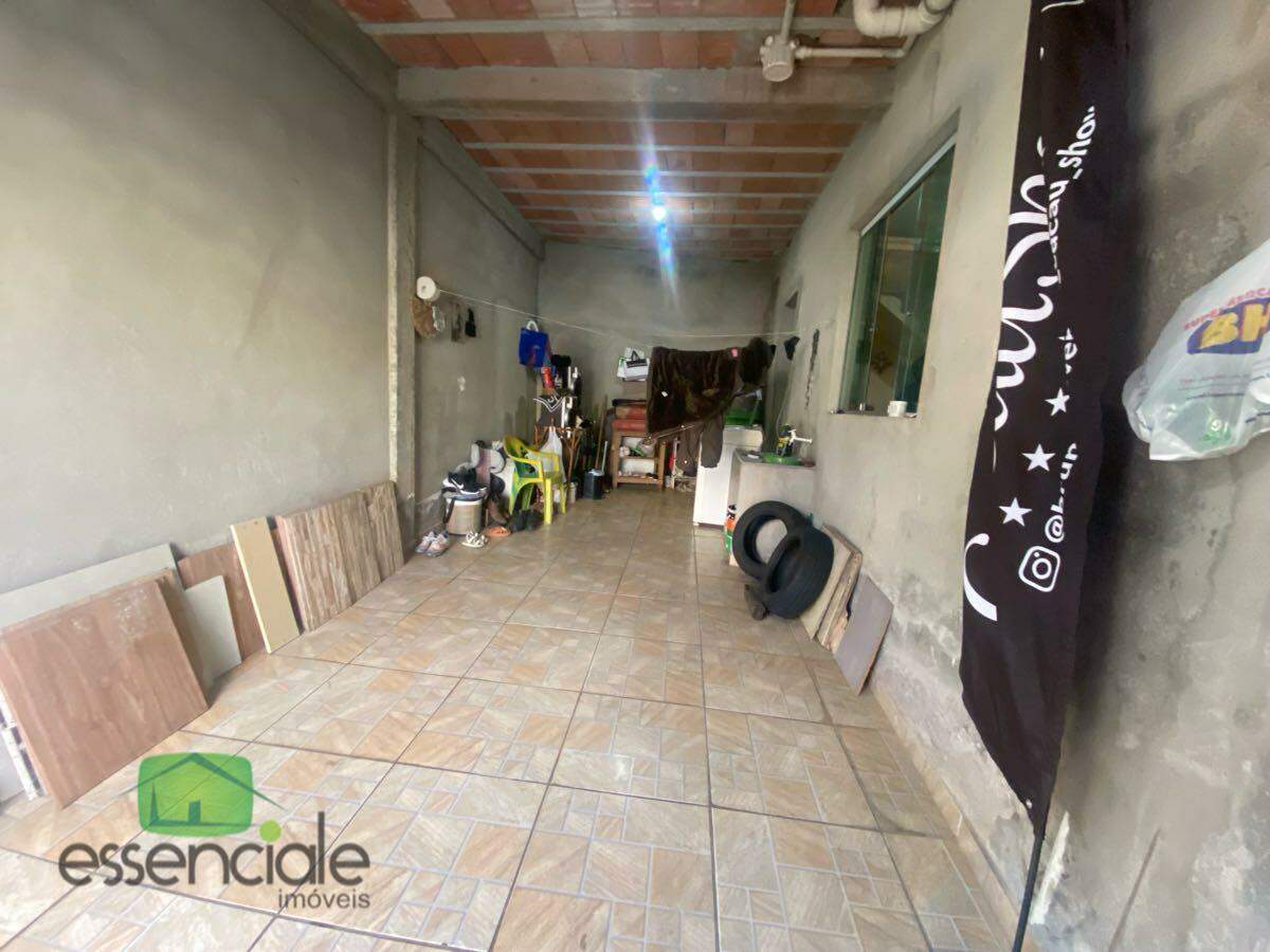 Casa de 120 m² e 2 quartos no bairro Alvorada à venda por R$ 480.000