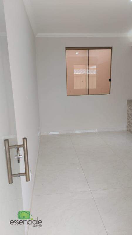 Casa Geminada 3 Quartos com Suíte – Entrada Independente