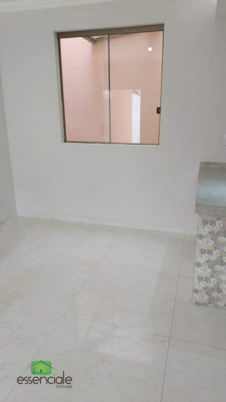 Casa Geminada 3 Quartos com Suíte – Entrada Independente