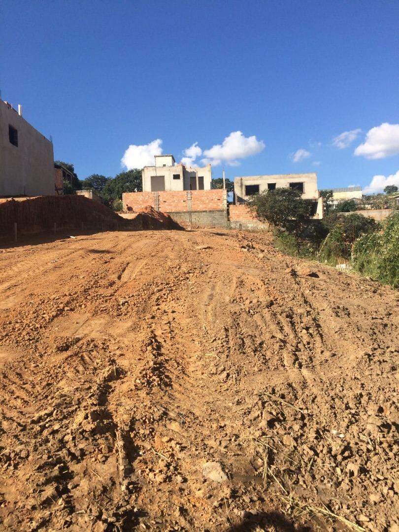 Lote de 511m² à venda em condomínio fechado no bairro Colonial – Contagem
