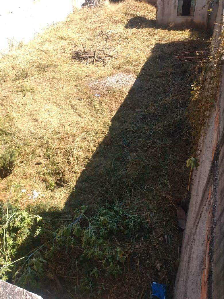Lote à venda no bairro Alvorada em Contagem – 416m², plano e murado