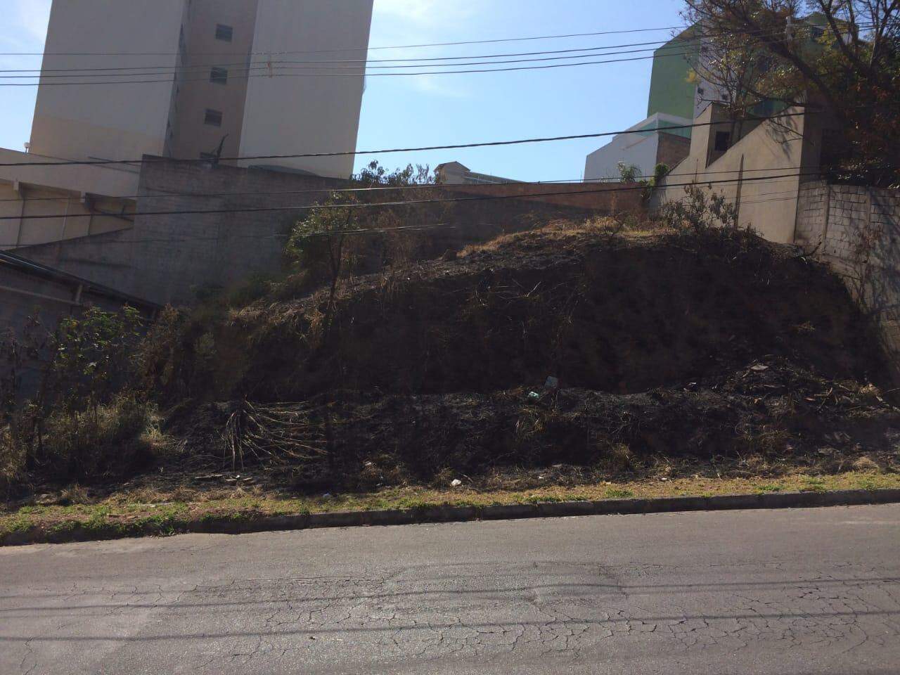 Lote de 500m² à venda no bairro Diamante – Próximo à estação Barreiro