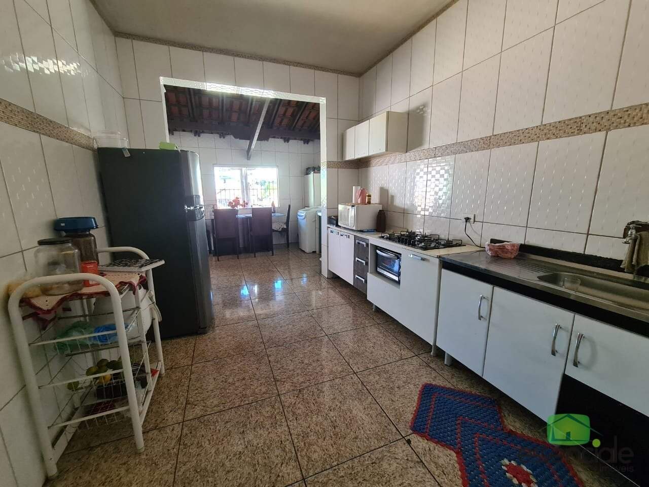 Casa à venda no bairro Petrolândia em Contagem – lote de 360m² + 4 barracões de renda