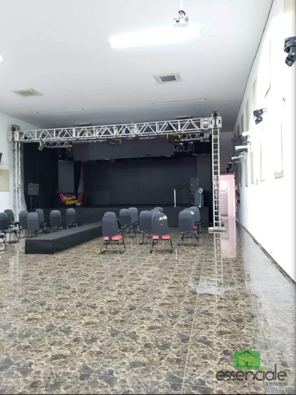 Prédio Comercial à venda no bairro Glória, em Contagem - MG