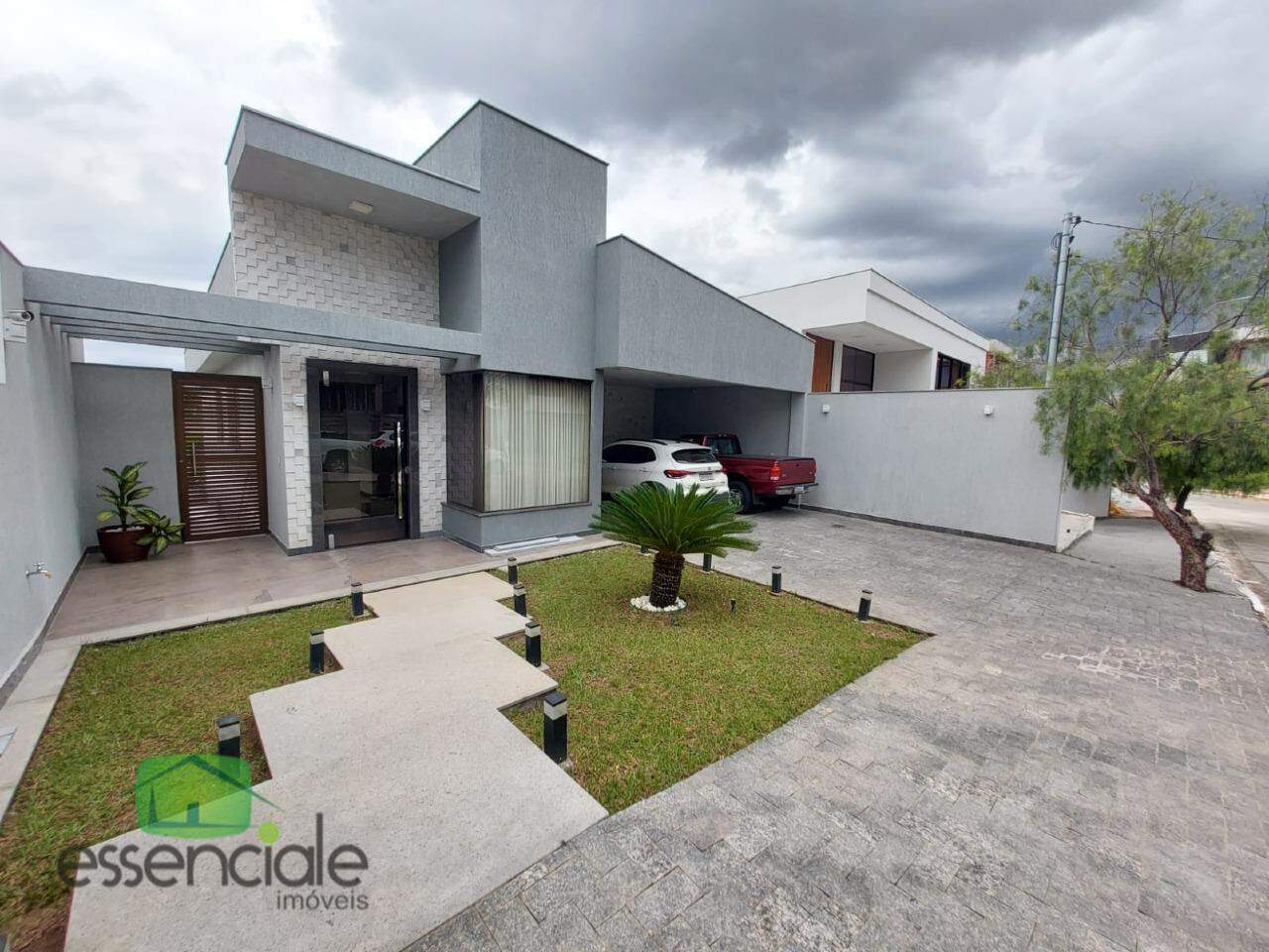 Casa 4 Quartos com Piscina e Espaço Gourmet – Silveira