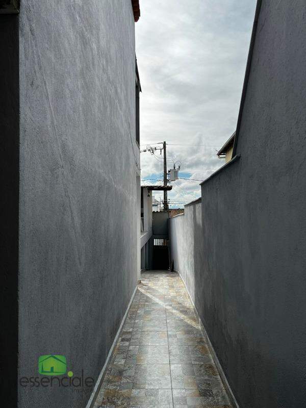 Casa 3 Quartos com Piscina e Churrasqueira – Darcy Ribeiro