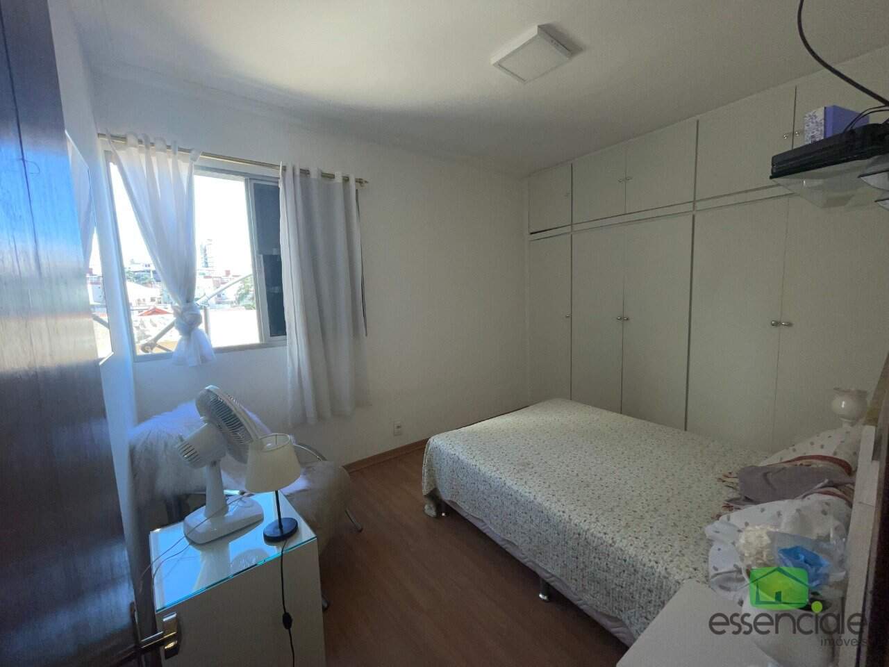 Casa com piscina e área gourmet à venda no Eldorado – 3 quartos, suíte e fino acabamento