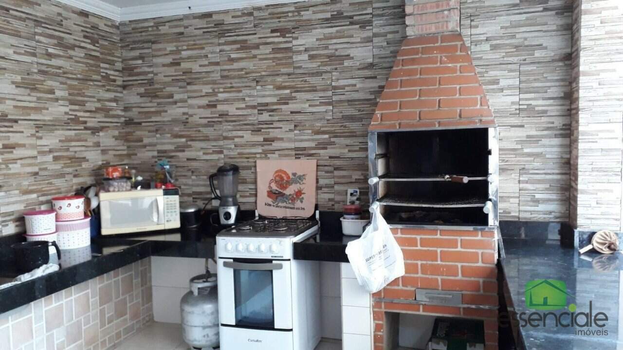 Casa de 4 quartos no bairro Contagem, Contagem MG