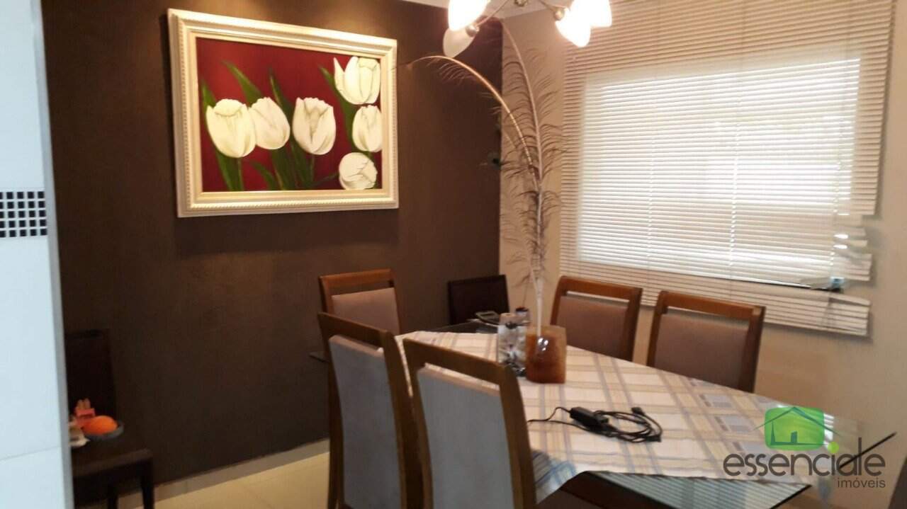 Casa 4 Quartos com 2 Suítes e Churrasqueira – Alto Padrão