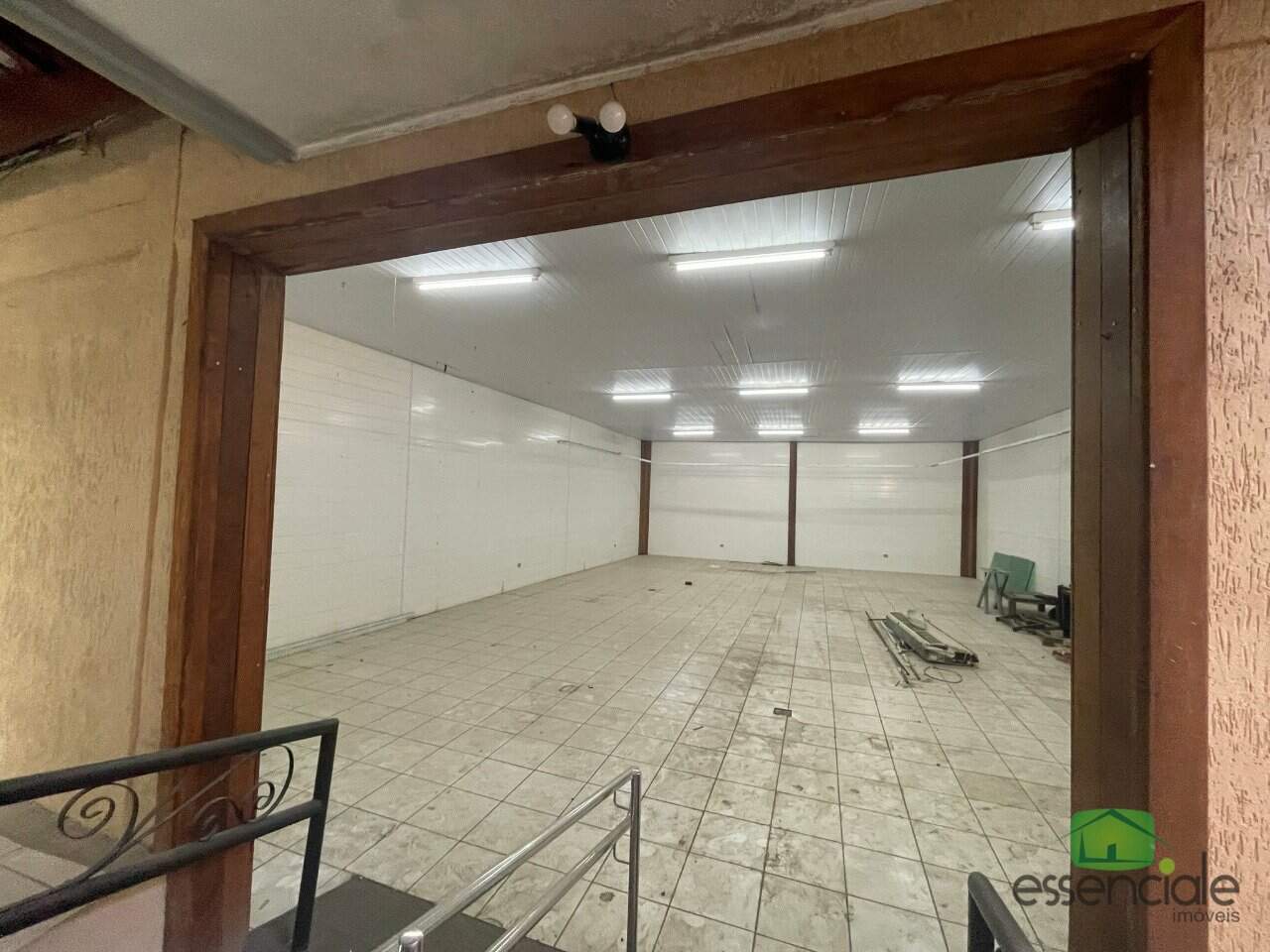 Alugo Galpão Comercial 100m² no Eldorado em Contagem/MG - R$ 5.500,00