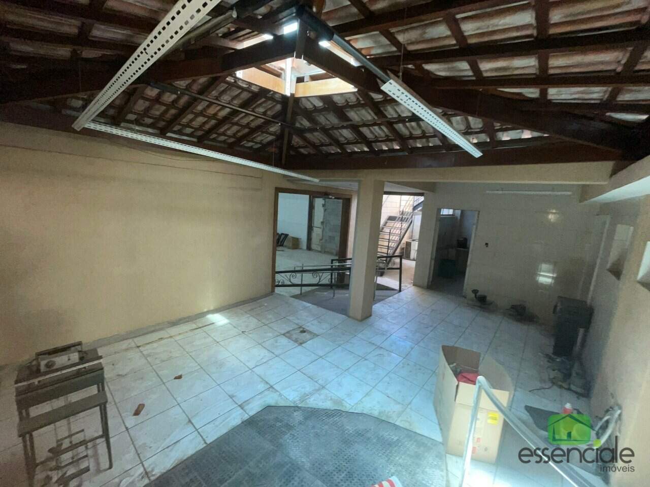 Alugo Galpão Comercial 100m² no Eldorado em Contagem/MG - R$ 5.500,00
