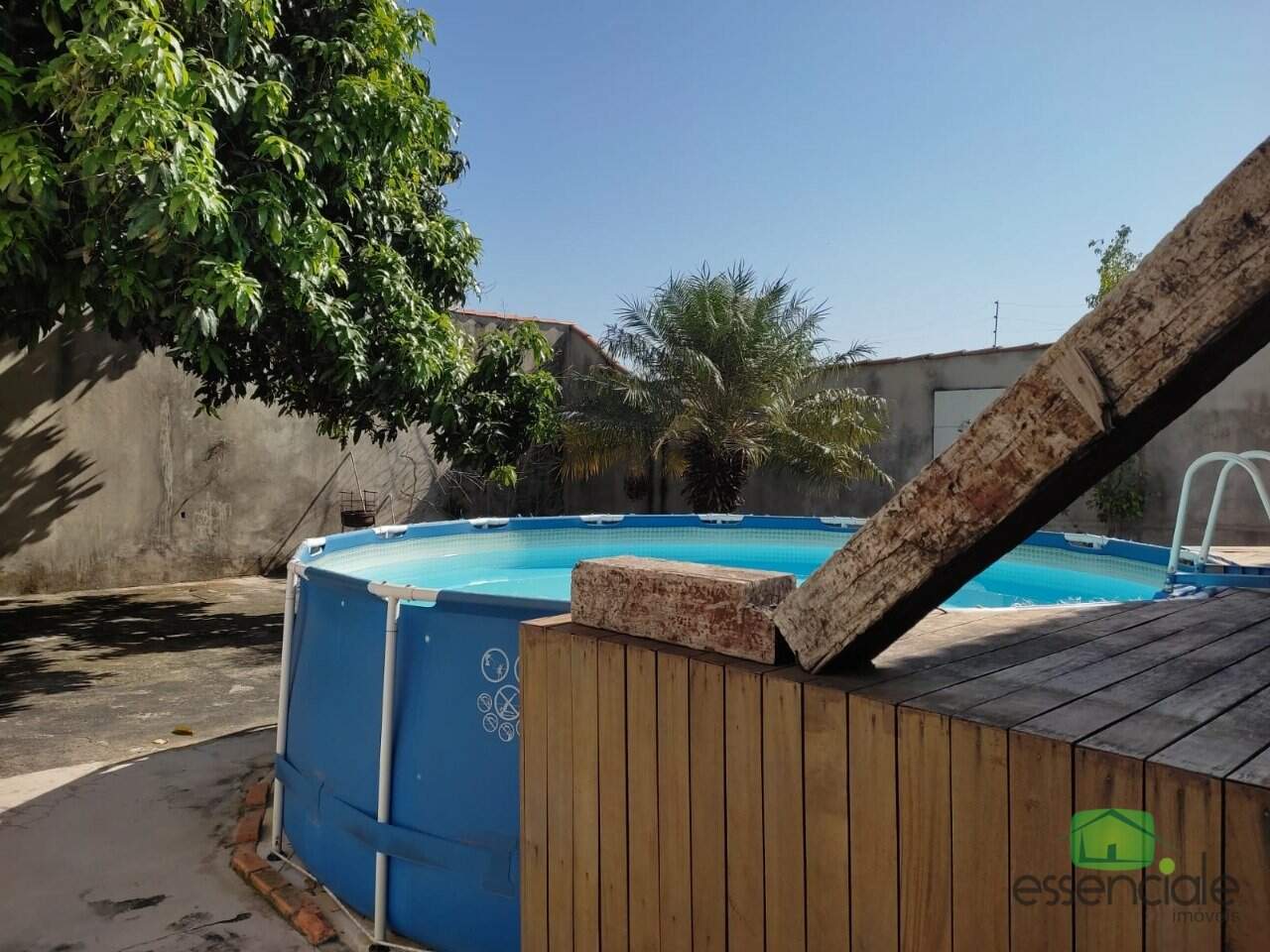 Casa à venda no bairro Arvoredo, em Contagem - MG
