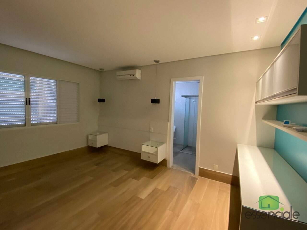 Casa à venda no bairro Central Park em Contagem – 3 quartos, 2 suítes, piscina e espaço gourmet