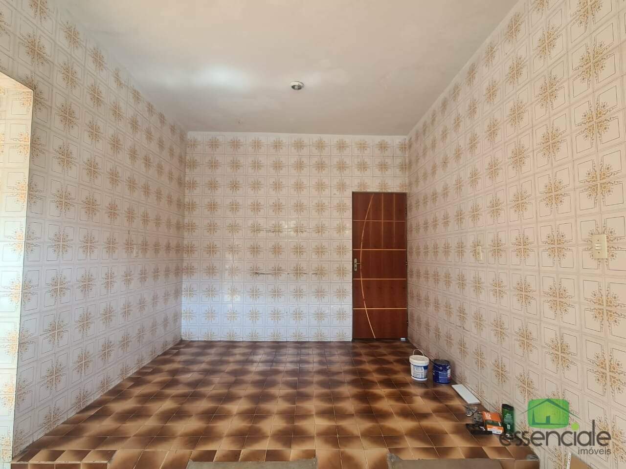 Casa à venda em lote de 360m² no bairro Riacho Das Pedras – 3 quartos e 4 barracões