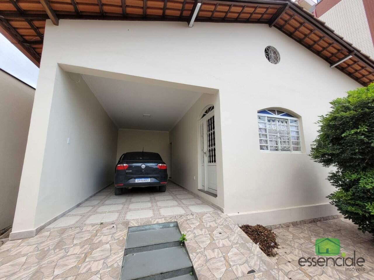 Casa 3 Quartos com Suíte e Anexo nos Fundos – Eldorado