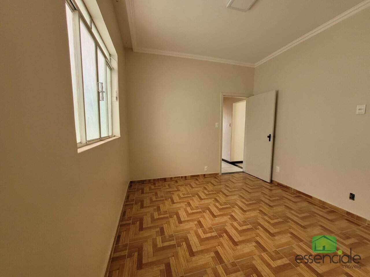 Casa 3 Quartos com Suíte e Anexo nos Fundos – Eldorado