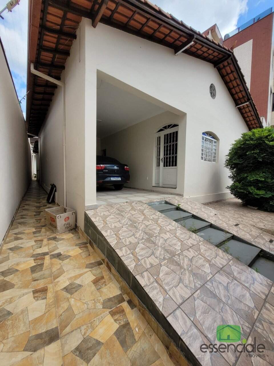 Casa 3 Quartos com Suíte e Anexo nos Fundos – Eldorado