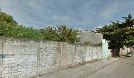 Terreno à Venda no Bairro Vila Darci Vargas – 1.200m², Plano e Murado