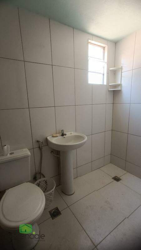 SITIO - 10.000 m2, com Casa espaçosa, Piscina, Campo Futebol, Arvores Frutiferas em Contagem-Mg.