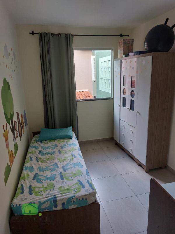 Casa geminada à venda no Eldorado, Contagem – 2 quartos, terraço e 1 vaga