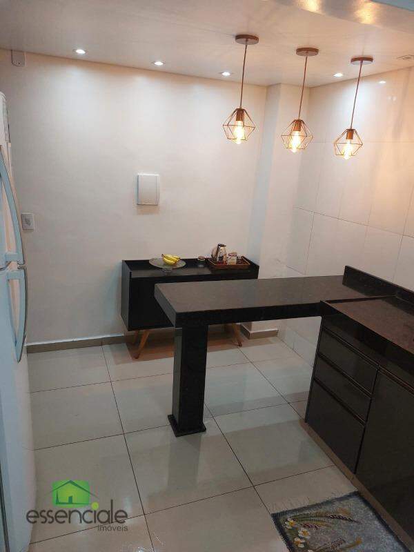Casa geminada à venda no Eldorado, Contagem – 2 quartos, terraço e 1 vaga