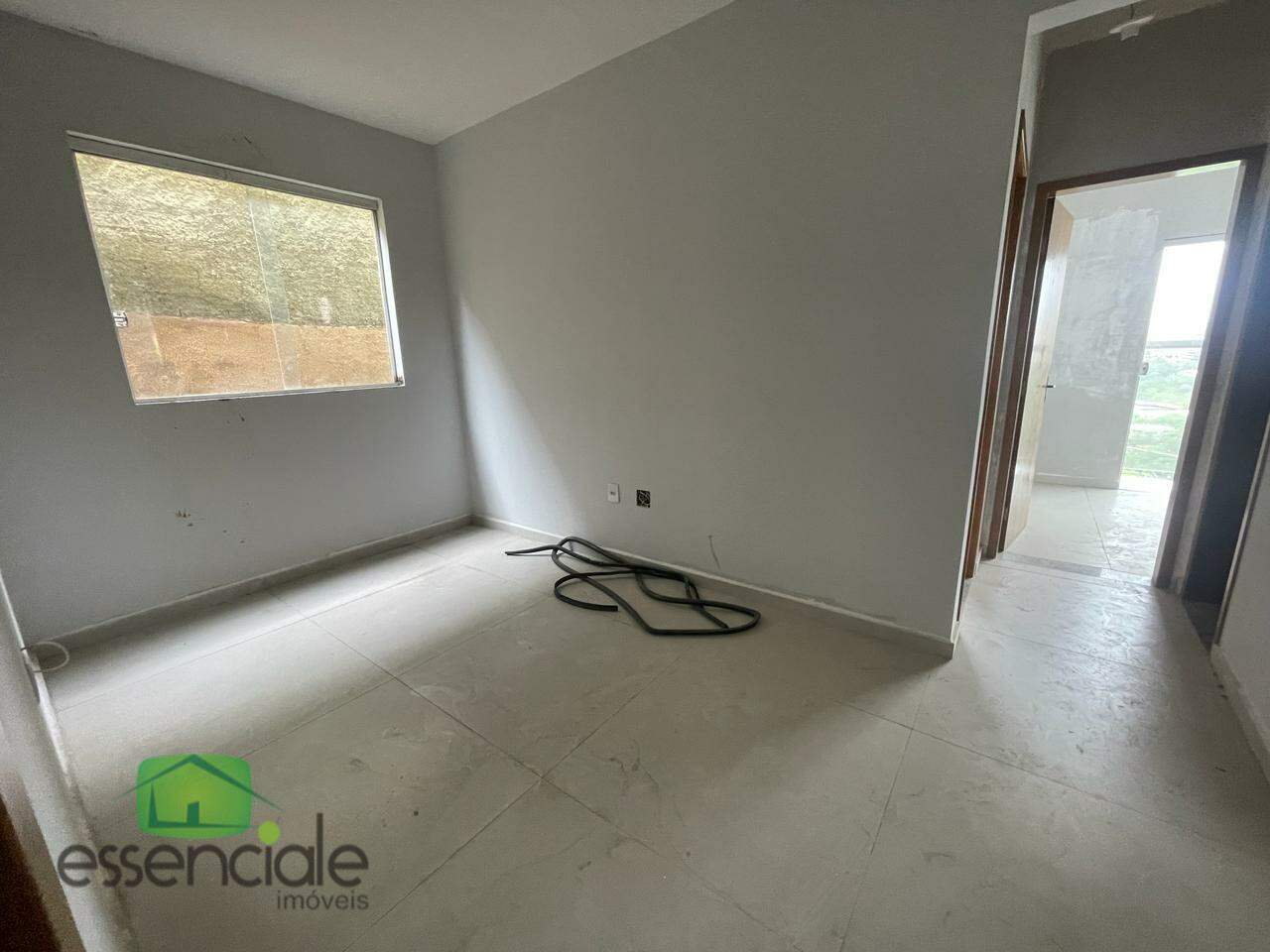 Apartamento à venda no Bairro Palmeiras – 2 quartos com suíte e sacada, ao lado do Durval