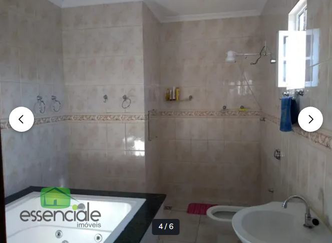 Casa 3 quartos, 3 vagas á venda no Bairro Colonial por R$800mil